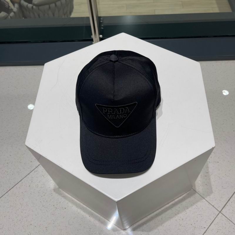 Prada cap (62)